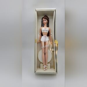 LINGERIE #2 BRUNETTE SILKSTONE BARBIE DOLL 2000 LIMITED EDITION MATTEL 26931 NIB